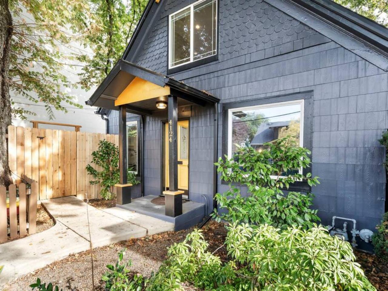 The Auric Door Inn On N Mississippi 포틀랜드 외부 사진